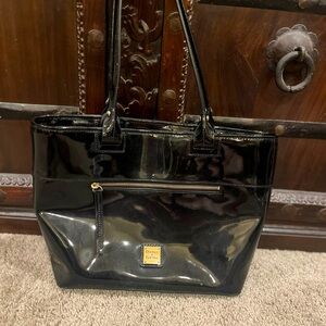 Dooney & Bourke